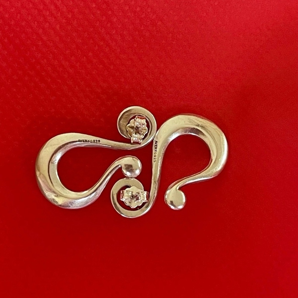 James Avery earrings - Picture 3 of 5